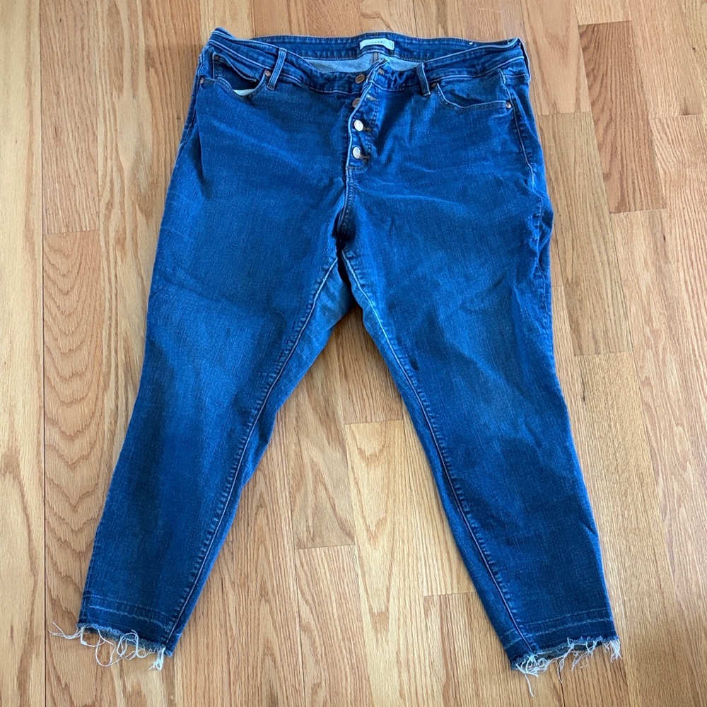 LOFT Dark Blue Button-Fly Cropped Ankle Jeans